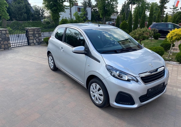 Peugeot 108 cena 25999 przebieg: 135000, rok produkcji 2018 z Darłowo małe 121